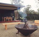 Bush  Beach Family Retreat - Tourism Canberra