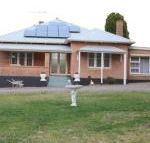 Pink Gums Farmstay - Tourism Canberra