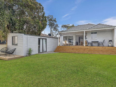 Toukley Waterfront Oasis - Tourism Canberra 2