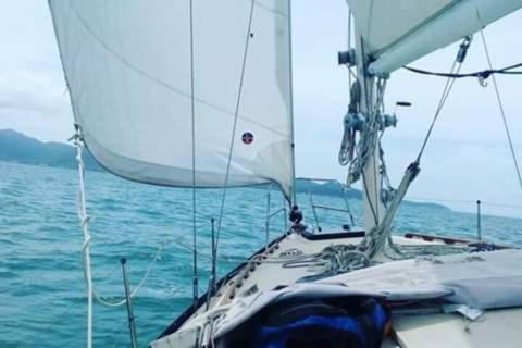 Casual Fare Sailing Charters Townsville Ocean Living Cruise - Tourism Canberra 4