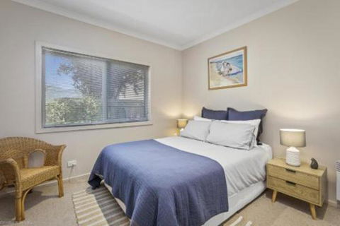 DRIFTWOOD VILLA Free Wifi Walk To Beach - Tourism Canberra 4