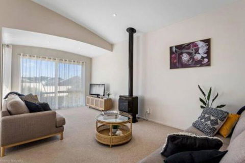 DRIFTWOOD VILLA Free Wifi Walk To Beach - Tourism Canberra 1