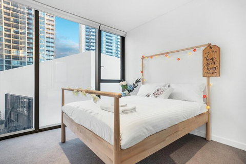 I02-china Town Luxury Service Apartment - Tourism Canberra 6