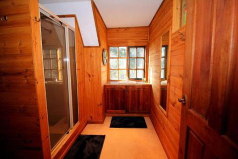 The Great House Bnb - Tourism Canberra 5