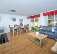 Ajax Avenue 2 / 35 Nelson Bay - Tourism Canberra