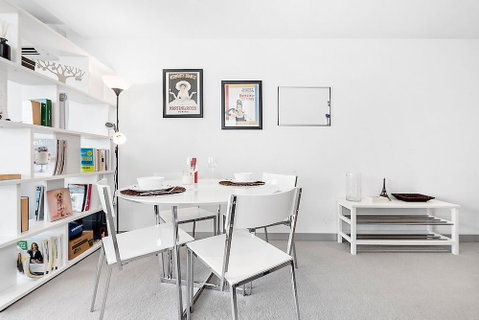 JOYCE, 1BDR Southbank Apartment - Tourism Canberra 1