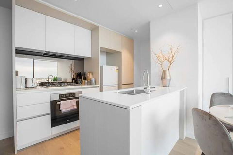Delightful 2BR Riverview@docklands - Tourism Canberra 2