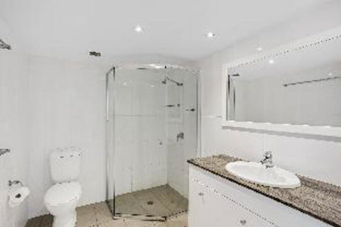 3 Bedroom Apartment Albacore Unit 6 12 Ondine Close - Tourism Canberra 4
