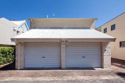 3 Bedroom House Classic View 2 / 49 Victoria Parade FREE WIFI - Tourism Canberra 1
