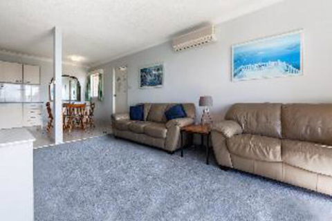 2 Bedroom Apartment Castaways Unit 1 - Tourism Canberra 1