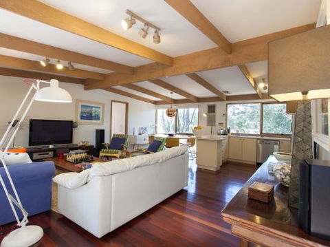 Coastal Retreat - Tourism Canberra 0