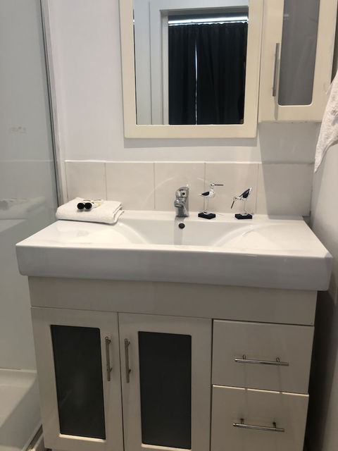 Beach Holiday Apartments Motel - Tourism Canberra 1