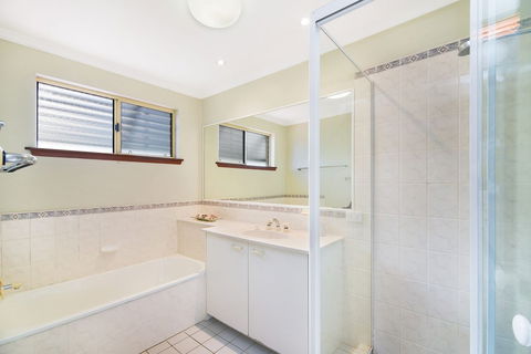 Vaai Moana - 5/10 Oriole Avenue - Tourism Canberra 4