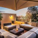 Contemporary & Luxurious Little Cove - Tourism Canberra 0