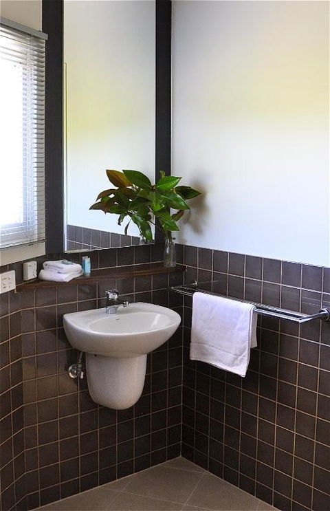 Daylesford Spa Villa One - Tourism Canberra 1