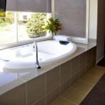 Daylesford Spa Villa One - Tourism Canberra 0