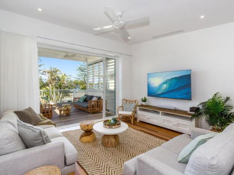 KINGY BEACH HOUSE At 162 - Tourism Canberra 6
