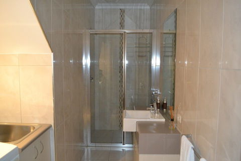 Cypress Drive Townhouse - Tourism Canberra 3