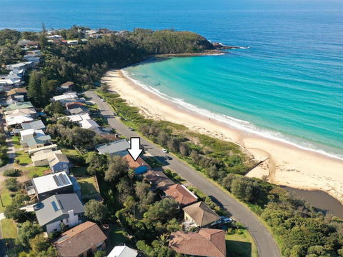 Beach Road 10 Mollymook - Tourism Canberra 5