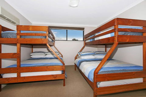 Cypress Townhouse 21 Mulwala - Tourism Canberra 3