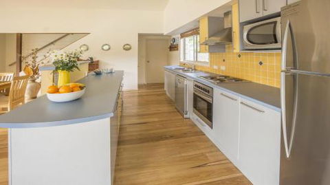 Atlantis On Lake Conjola Sandra St. 1 Lake Conjola - Tourism Canberra 2