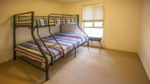 Atlantis On Lake Conjola Sandra St. 1 Lake Conjola - Tourism Canberra 4