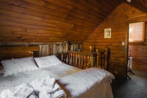 Capers Guesthouse Barn & Cottage - Tourism Canberra 4