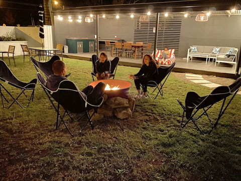 Batemans Bay Hotel - Tourism Canberra 4