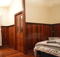 Gargoyle Lodge - Tourism Canberra