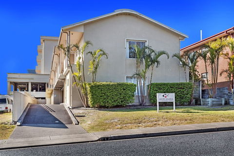 Zenith Unit 7 / 10 Messines Street - Tourism Canberra 0