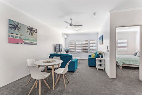 Zenith Unit 7 / 10 Messines Street - Tourism Canberra 4