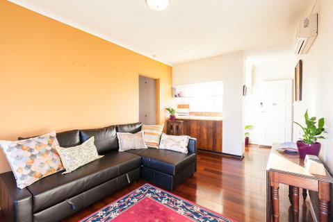 ELEANOR, 1BDR Fitzroy North Apartment - Tourism Canberra 2