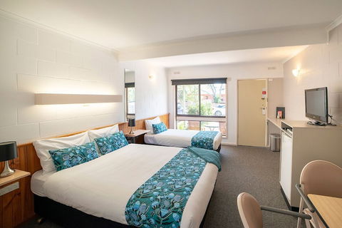Halls Gap Motel - Tourism Canberra 6