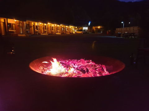 Halls Gap Motel - Tourism Canberra 1
