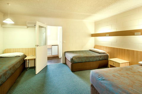 Box Hill Motel - Tourism Canberra 3