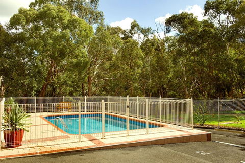 Box Hill Motel - Tourism Canberra 0