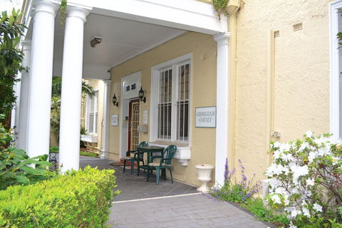 Georgian Court Bed & Breakfast - Tourism Canberra 0