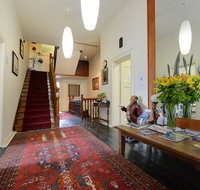 Edinburgh Gallery Bed  Breakfast - Tourism Canberra