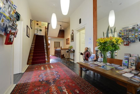 Edinburgh Gallery Bed & Breakfast - Tourism Canberra 0