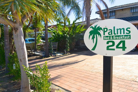 Palms Bed & Breakfast - Tourism Canberra 1