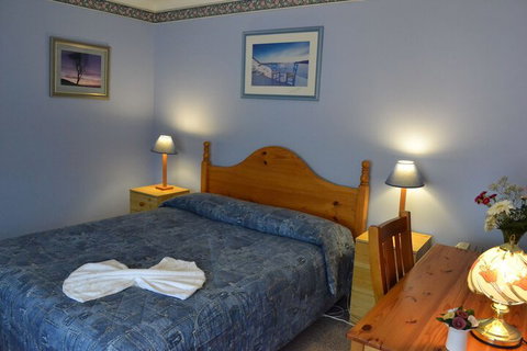 Palms Bed & Breakfast - Tourism Canberra 4