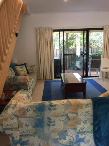 Central Cowes Family Townhouses - Tourism Canberra 4