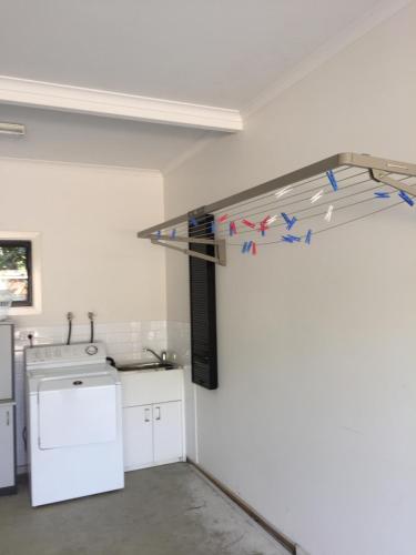 Central Cowes Family Townhouses - Tourism Canberra 5