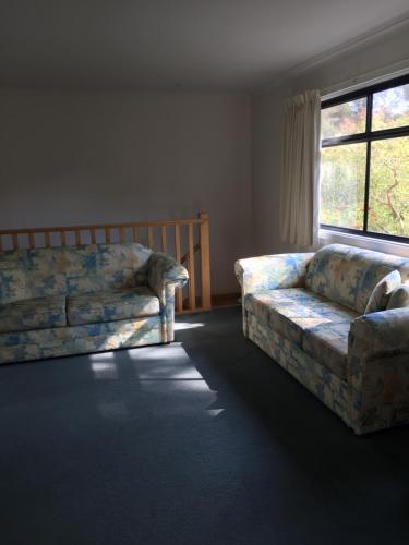 Central Cowes Family Townhouses - Tourism Canberra 2