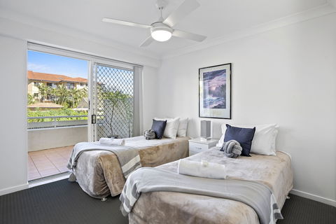 Kirra Palms Holiday Apartments - Tourism Canberra 0