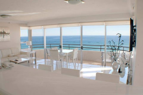 Zenith Ocean Front Apartments - Tourism Canberra 6