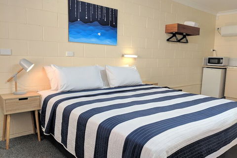 Sail Inn Motel - Tourism Canberra 6