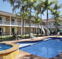 Aston Motel Yamba - Tourism Canberra