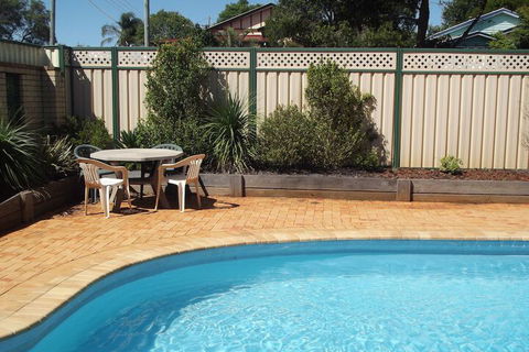 Bridge Street Motor Inn - Tourism Canberra 2