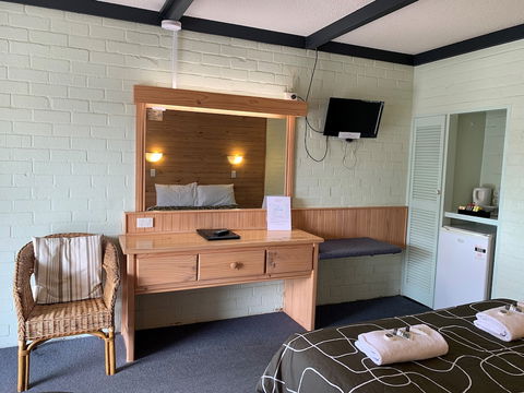 Gloucester Motel - Tourism Canberra 4
